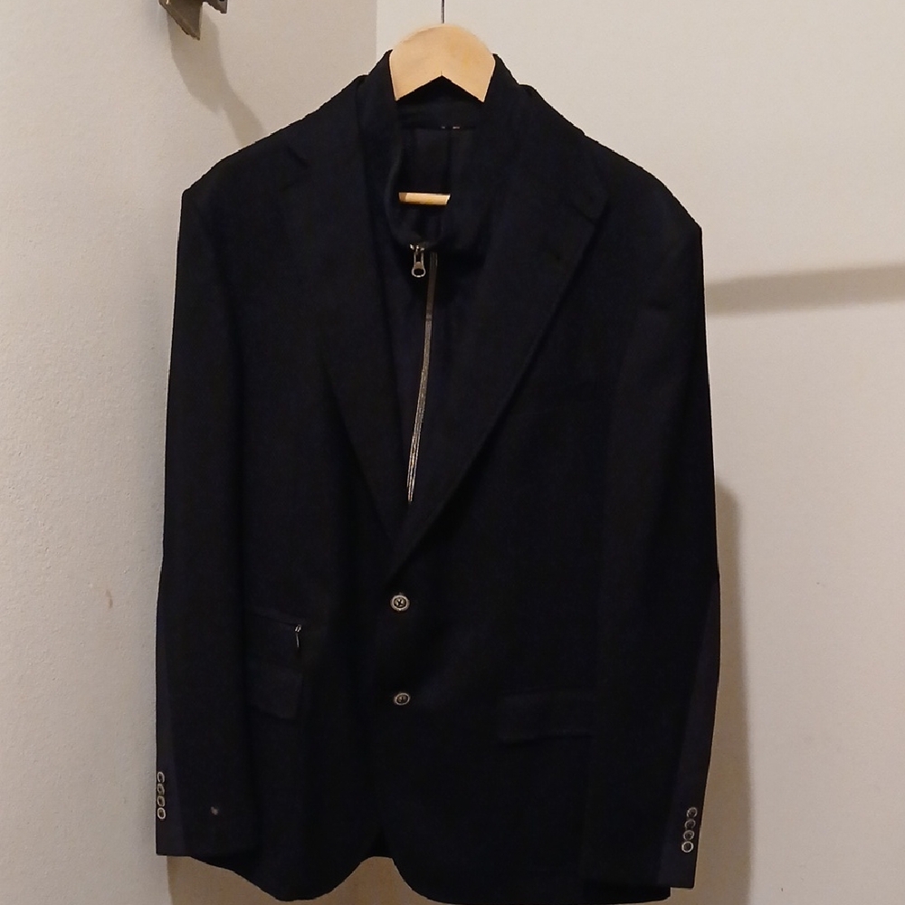 Robert Graham Dark Blazer